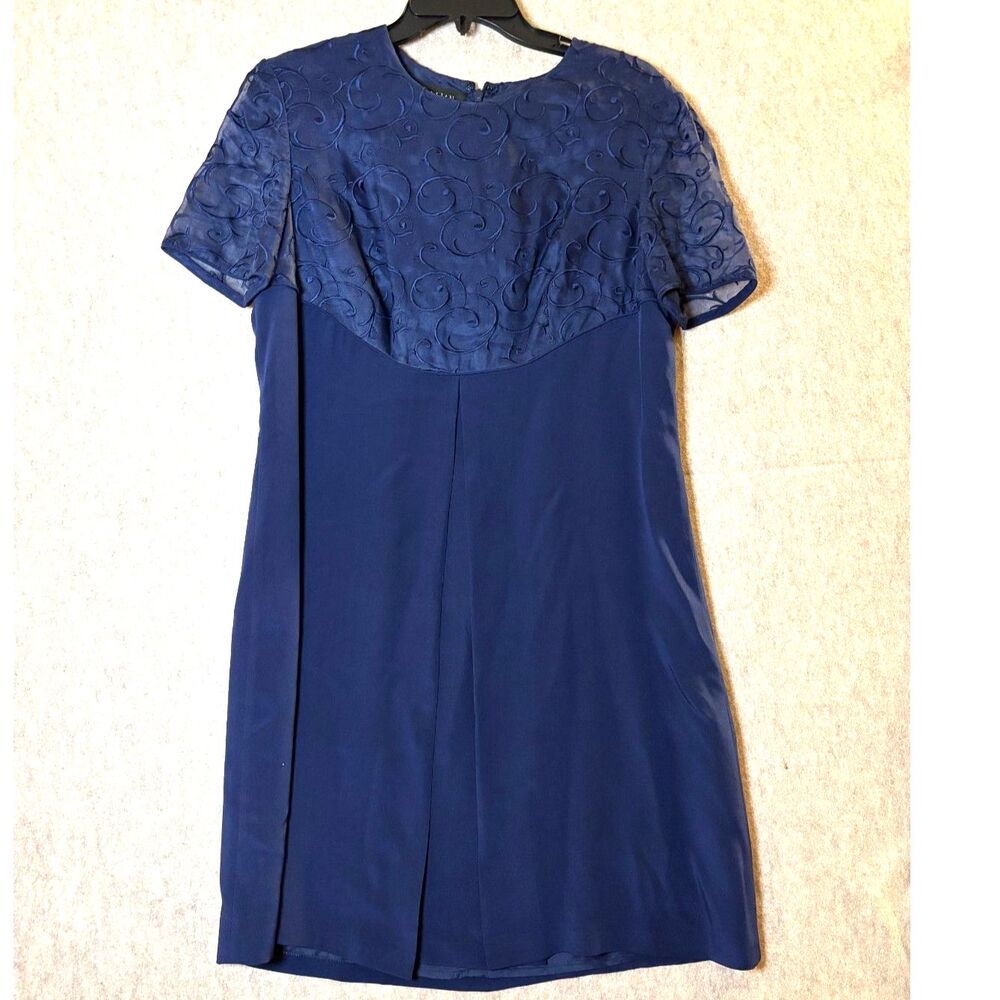 Vintage Gillian 100% Silk Dress Size 10 – Navy Embroidered